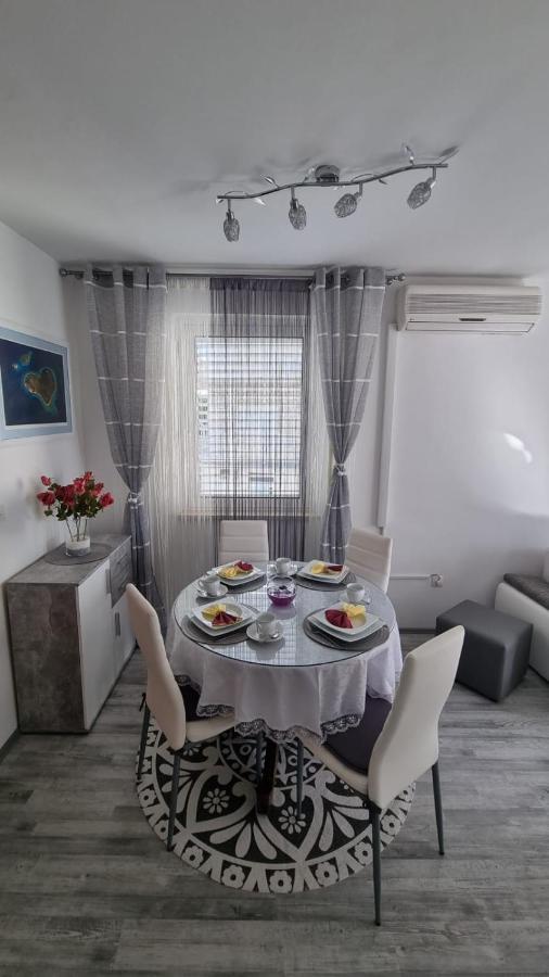 Apartman Nikol Макарска Экстерьер фото