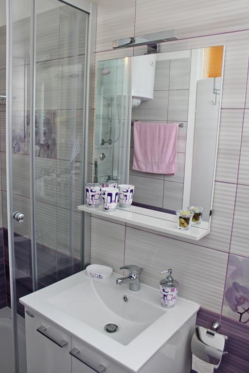 Apartman Nikol Макарска Экстерьер фото